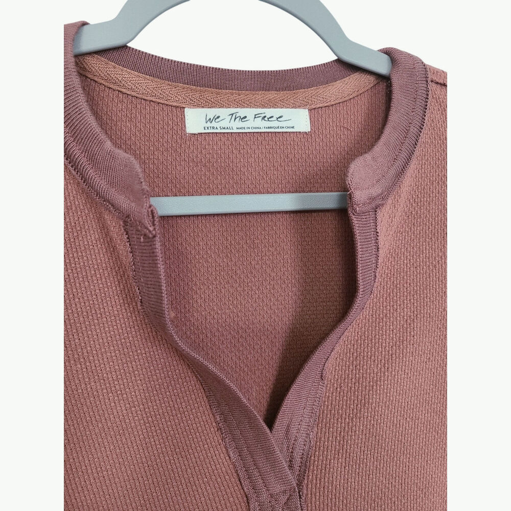Free People Mikah Layering Cuff Thermal Henley Top Autumn Combo Size XS NWT - Picture 2 of 7